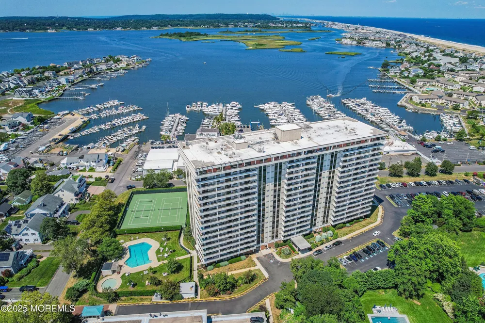 1 Channel Drive #214