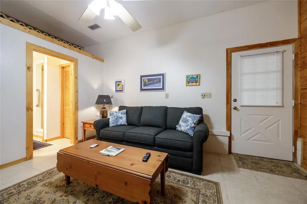 239 RILEY LAKE DRIVE Hawthorne, FL 32640