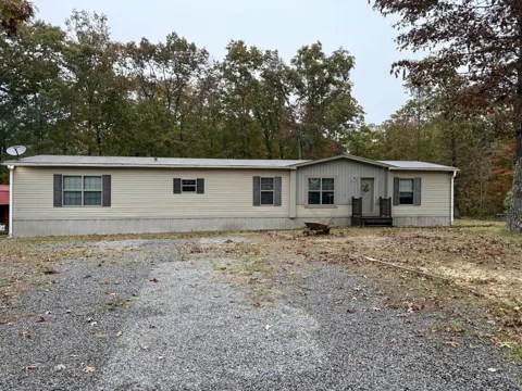 218 Black Mountain Road W