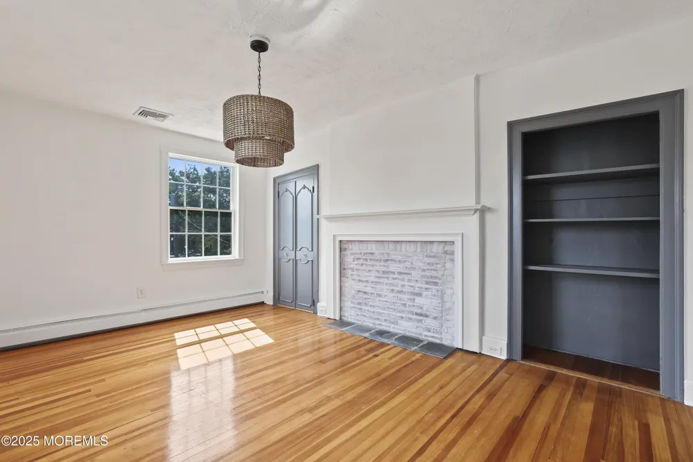630 Broad Street #G Shrewsbury, NJ 07702