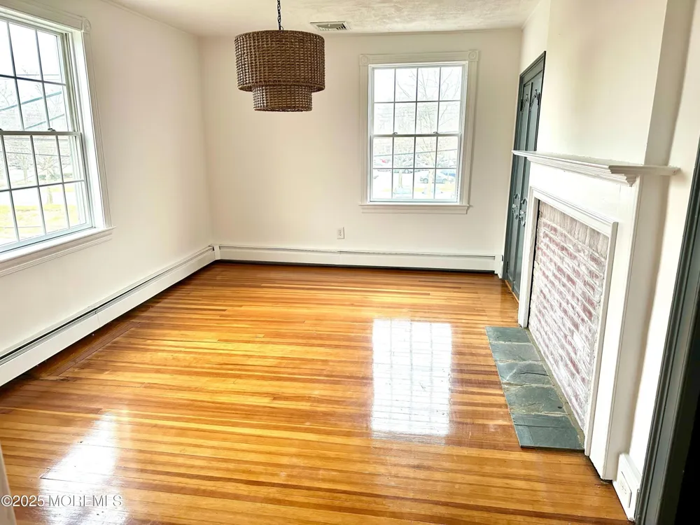 630 Broad Street #G Shrewsbury, NJ 07702
