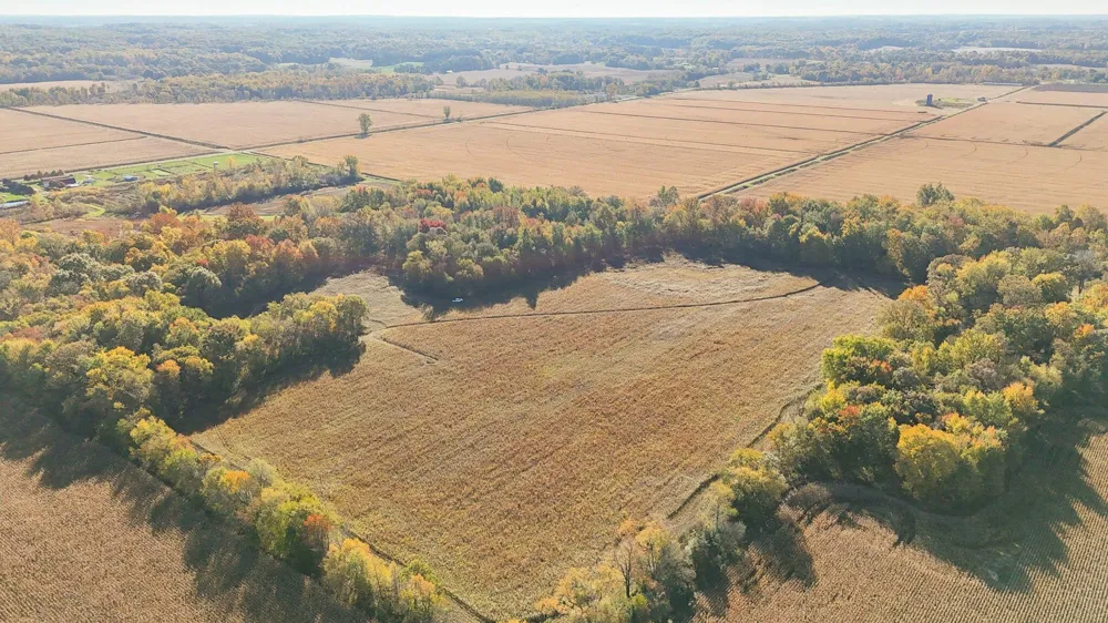 Twin Lakes Road Decatur, MI 49045