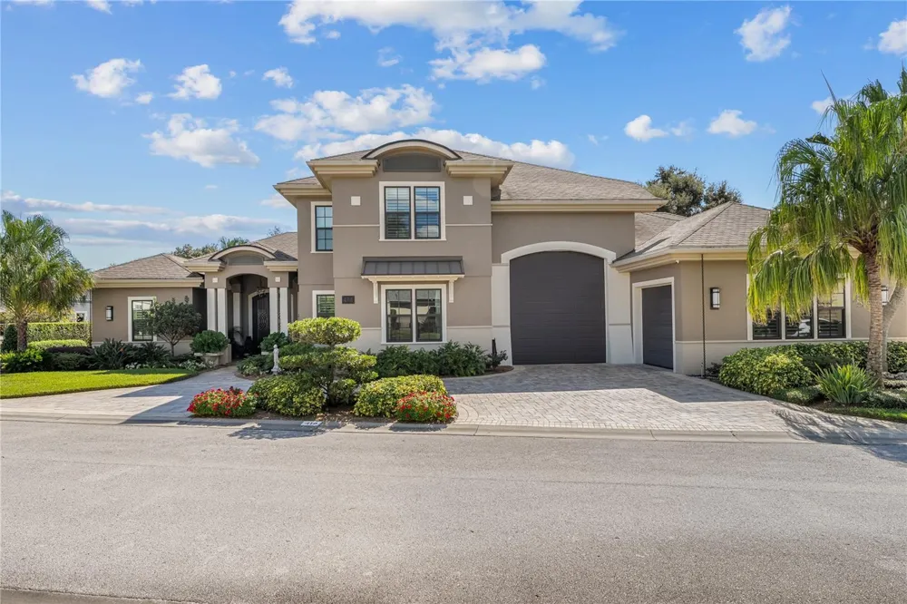 414 MEANDERING WAY Polk City, FL 33868