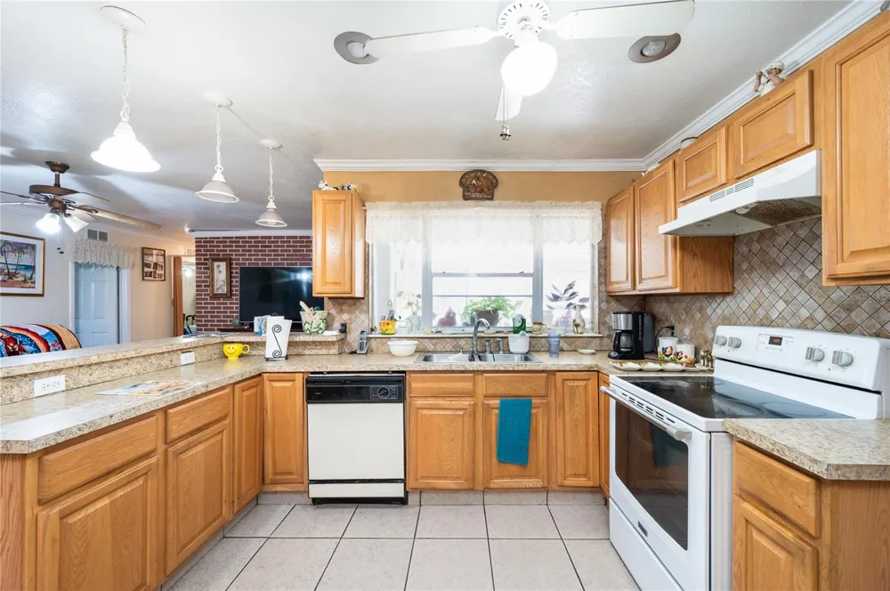 520 SAN SEBASTIAN PRADO Altamonte Springs, FL 32714