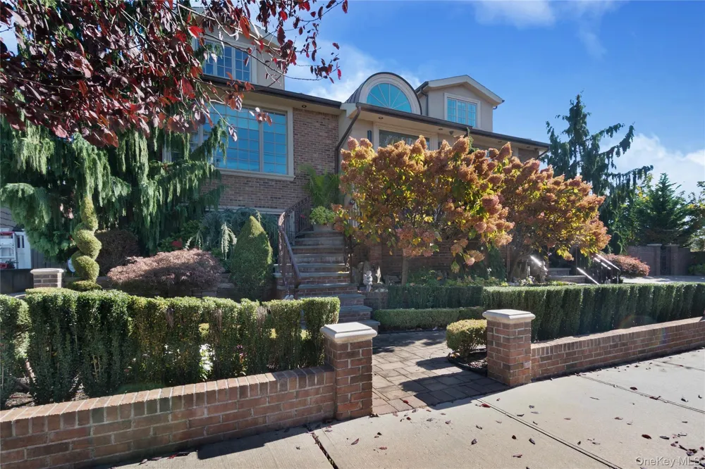 164-47 86 STREET Howard Beach, NY 11414