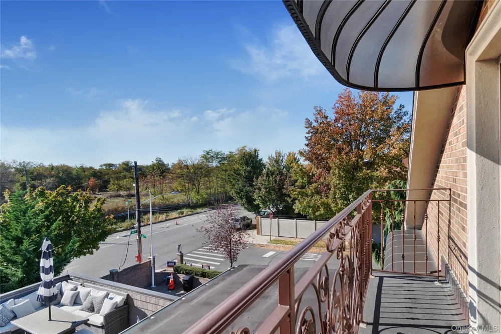 164-47 86 STREET Howard Beach, NY 11414