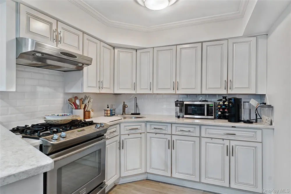 164-47 86 STREET Howard Beach, NY 11414