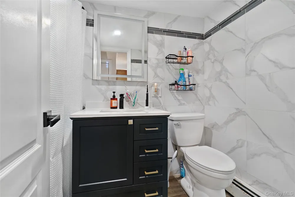 164-47 86 STREET Howard Beach, NY 11414