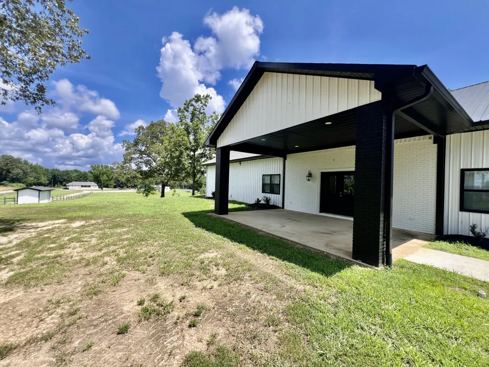 3375 Rowland Mill Rd Buena Vista, TN 38318