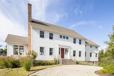 105 Waterview Drive