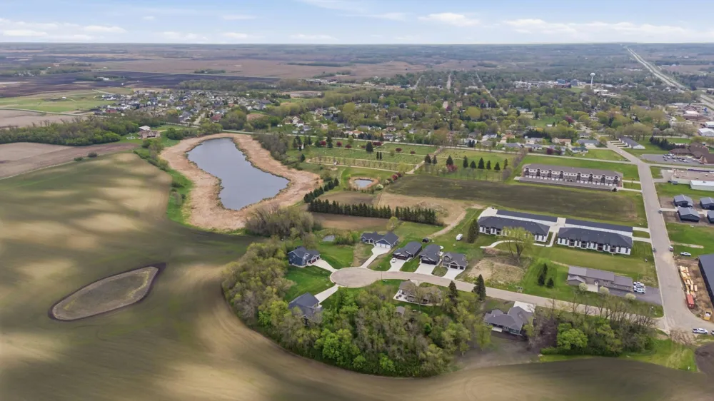 552 Leonard Street Hawley, MN 56549