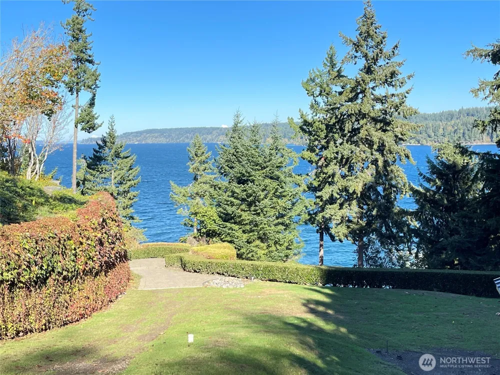 611 135th Street NW Gig Harbor, WA 98332
