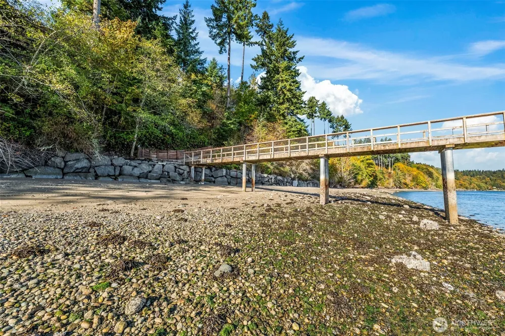 611 135th Street NW Gig Harbor, WA 98332