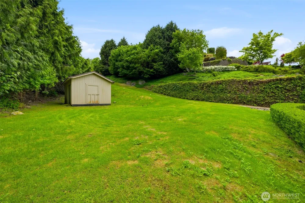 611 135th Street NW Gig Harbor, WA 98332