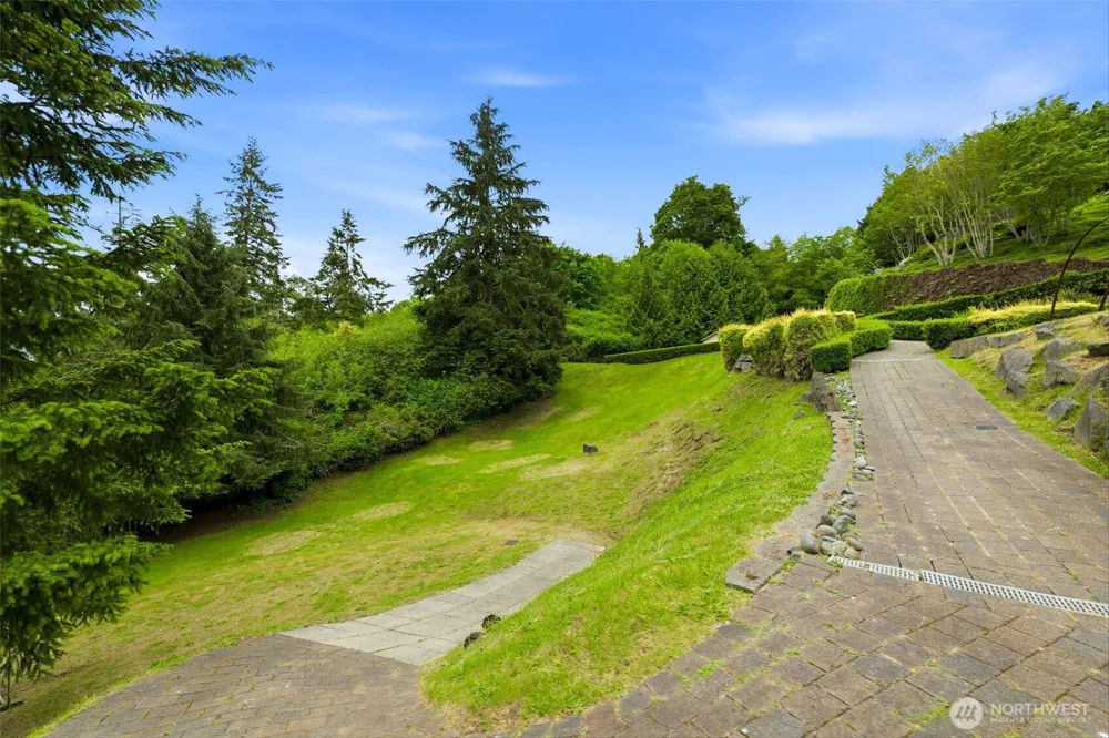 611 135th Street NW Gig Harbor, WA 98332