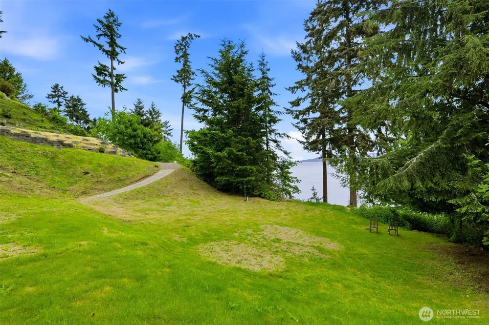 611 135th Street NW Gig Harbor, WA 98332