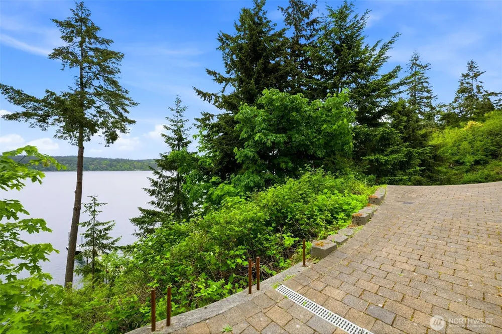 611 135th Street NW Gig Harbor, WA 98332