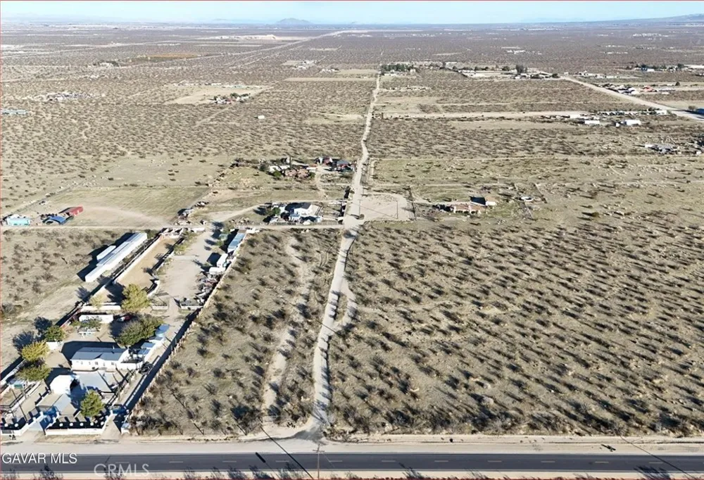 E Ave T-12 Pearblossom, CA 93553