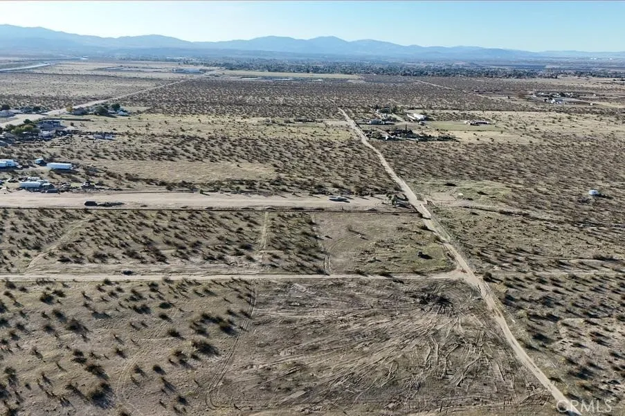 E Ave T-12 Pearblossom, CA 93553