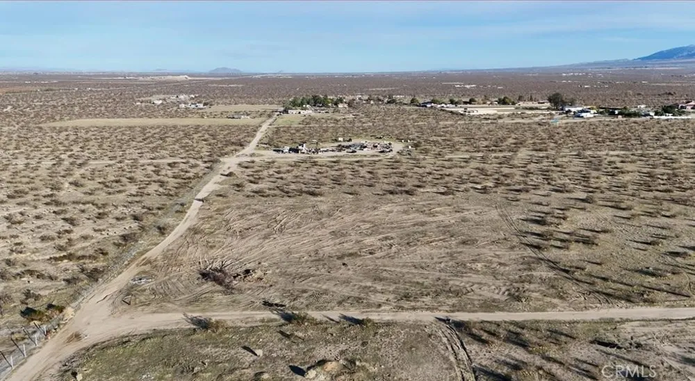 E Ave T-12 Pearblossom, CA 93553