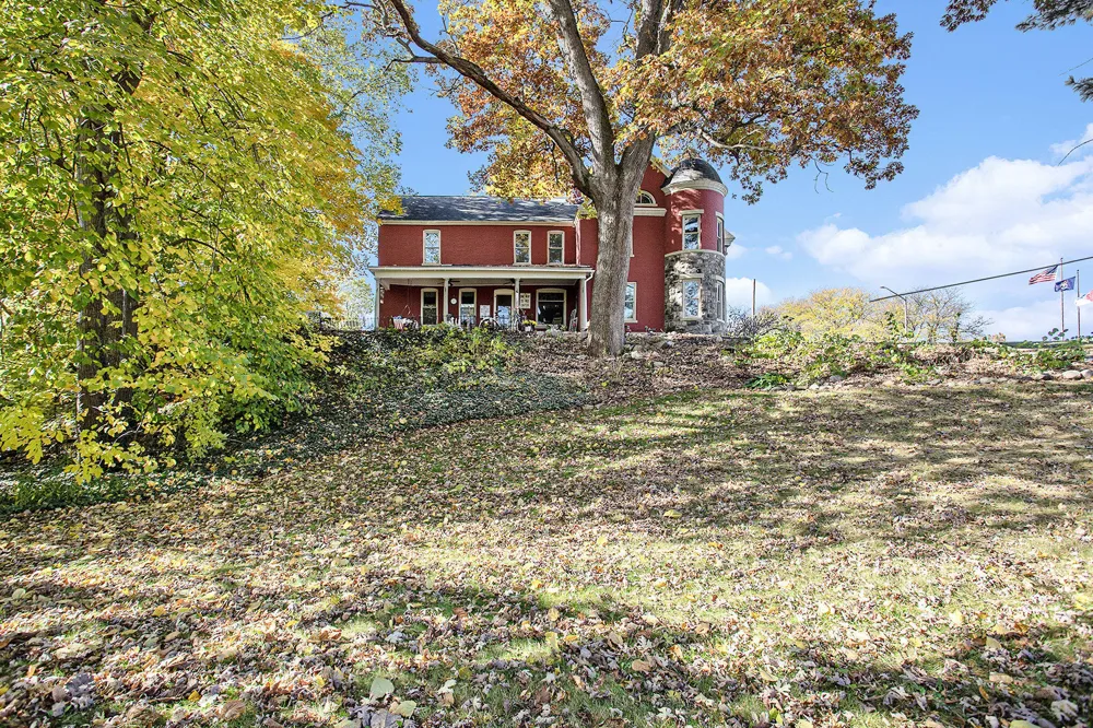 306 W Michigan Avenue Three Rivers City, MI 49093