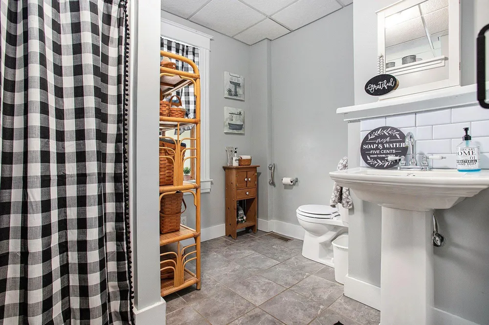 306 W Michigan Avenue Three Rivers City, MI 49093