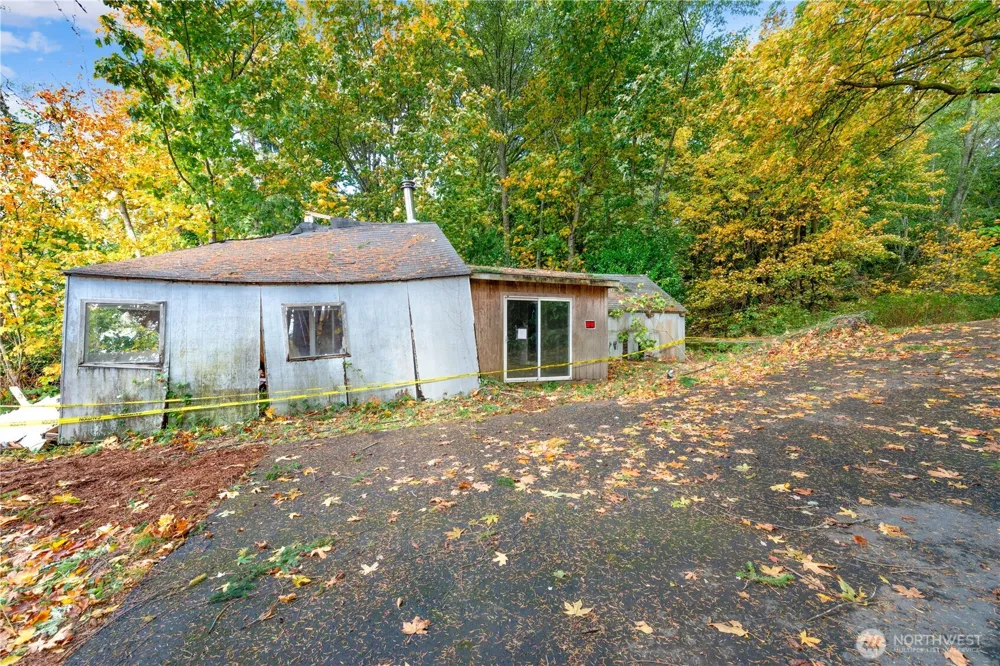 13843 SW 248th Street Vashon, WA 98070