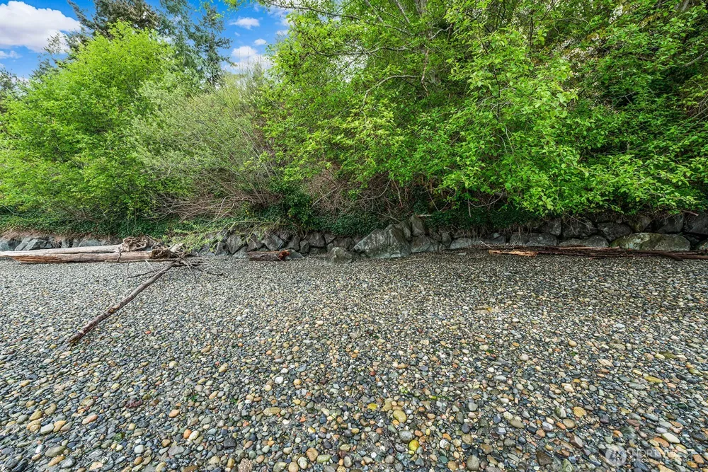 13843 SW 248th Street Vashon, WA 98070