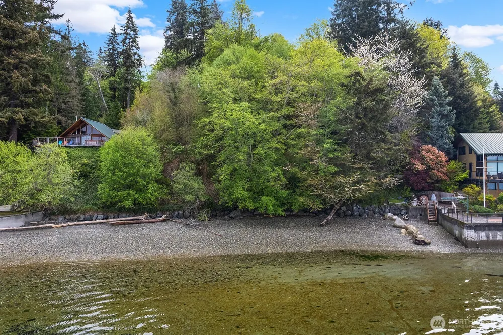 13843 SW 248th Street Vashon, WA 98070