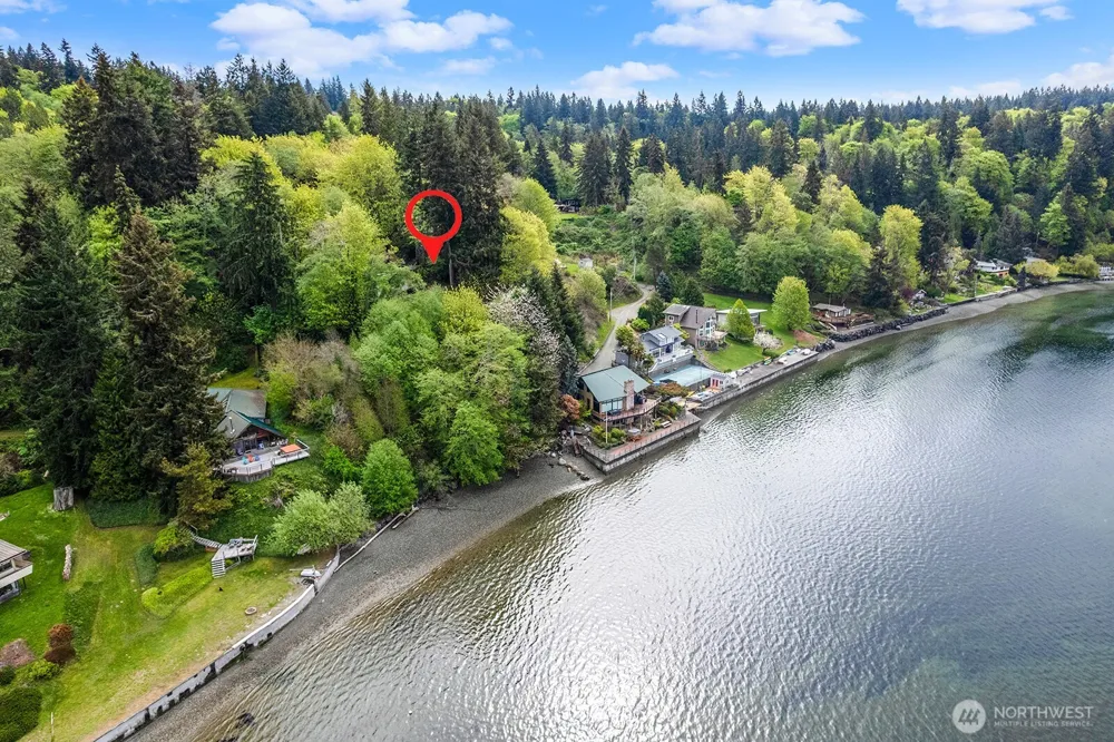 13843 SW 248th Street Vashon, WA 98070