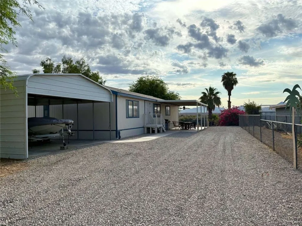 1770 Riviera Drive Blythe, CA 92225