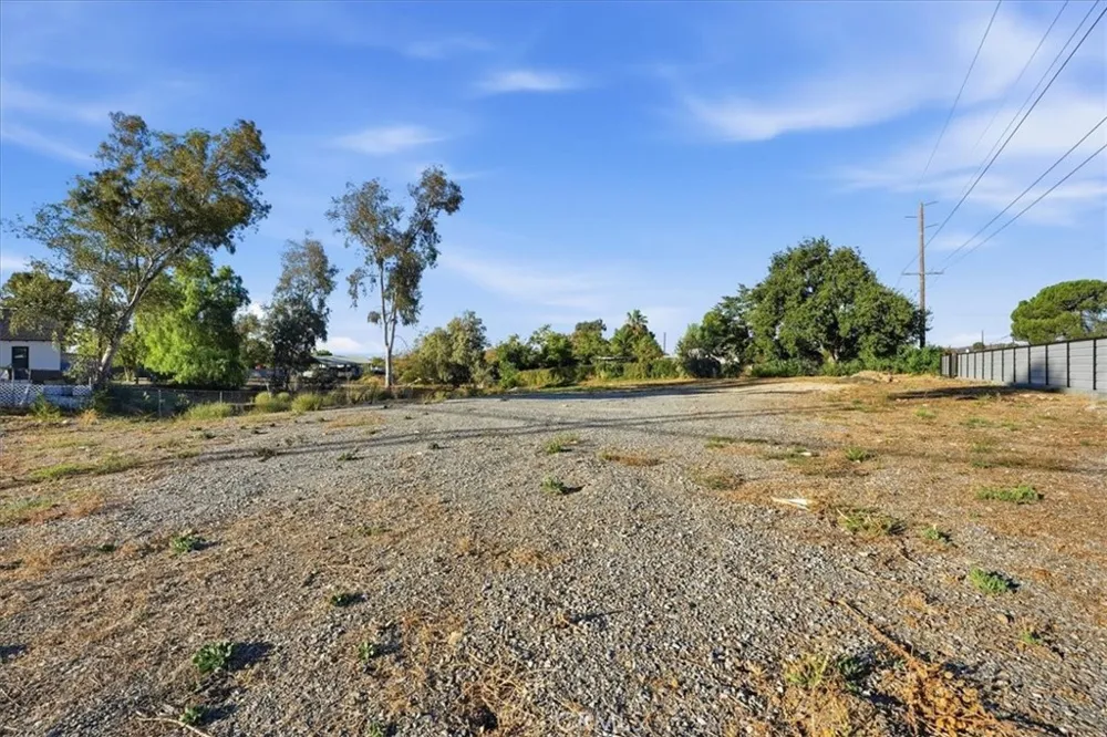 10007 Beaumont Avenue Cherry Valley, CA 92223