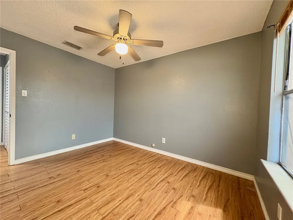 6702 Everhart Road #H105 Corpus Christi, TX 78413