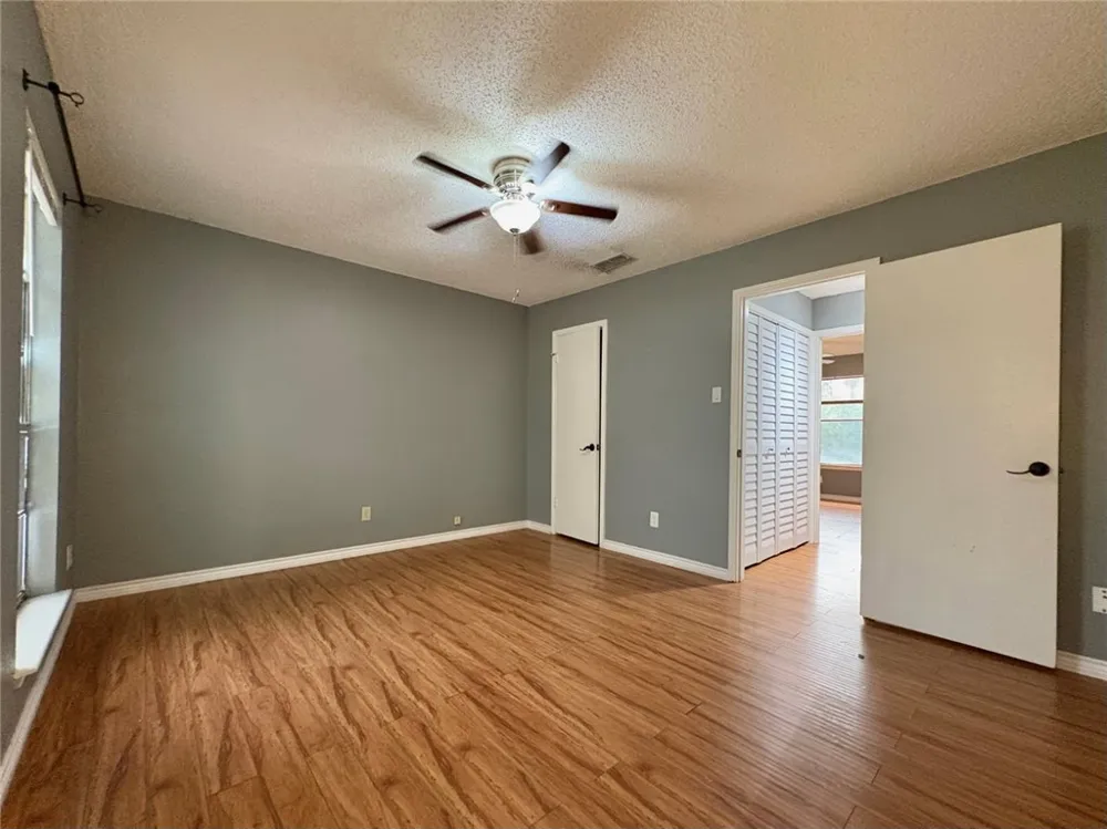 6702 Everhart Road #H105 Corpus Christi, TX 78413