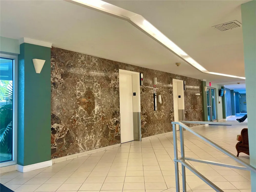 1224 S PENINSULA DRIVE #304 Daytona Beach, FL 32118