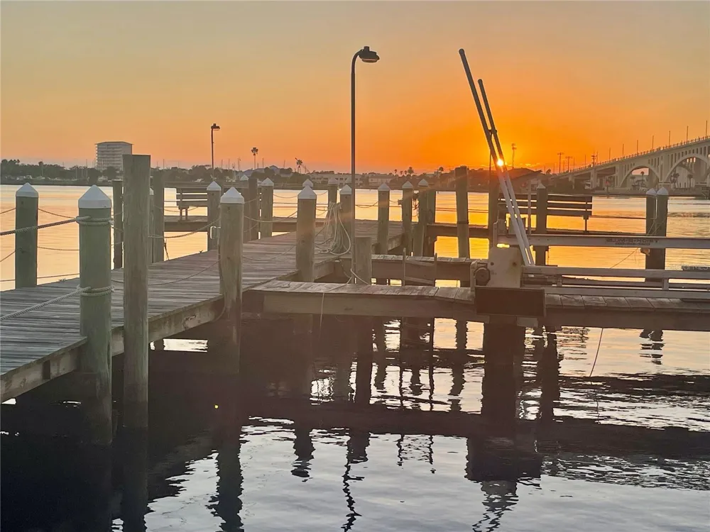 1224 S PENINSULA DRIVE #304 Daytona Beach, FL 32118
