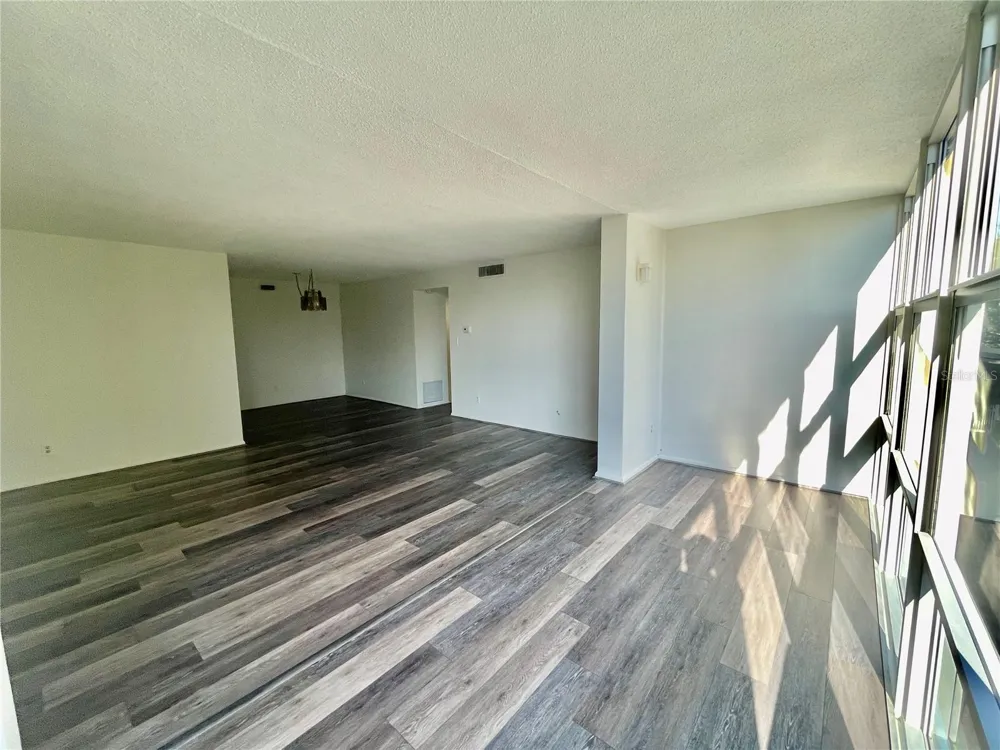 1224 S PENINSULA DRIVE #304 Daytona Beach, FL 32118