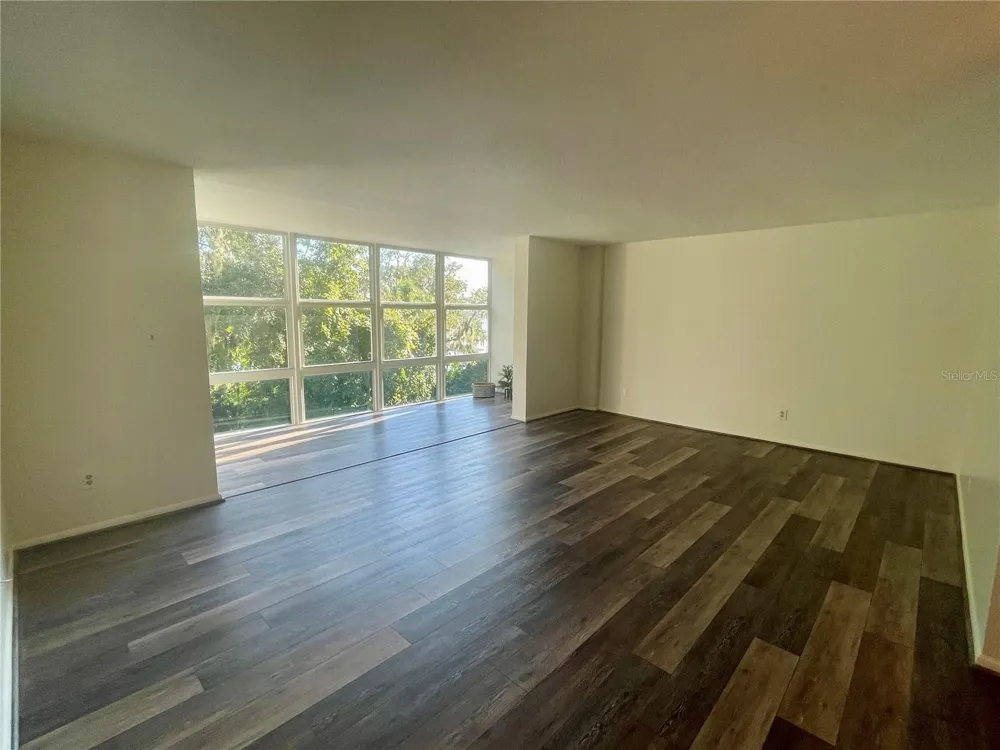 1224 S PENINSULA DRIVE #304 Daytona Beach, FL 32118