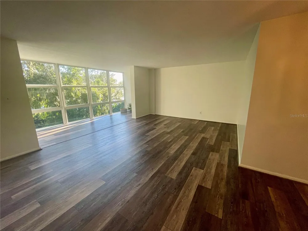 1224 S PENINSULA DRIVE #304 Daytona Beach, FL 32118
