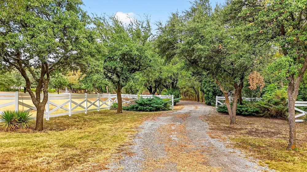 229 Pike Road Gunter, TX 75058