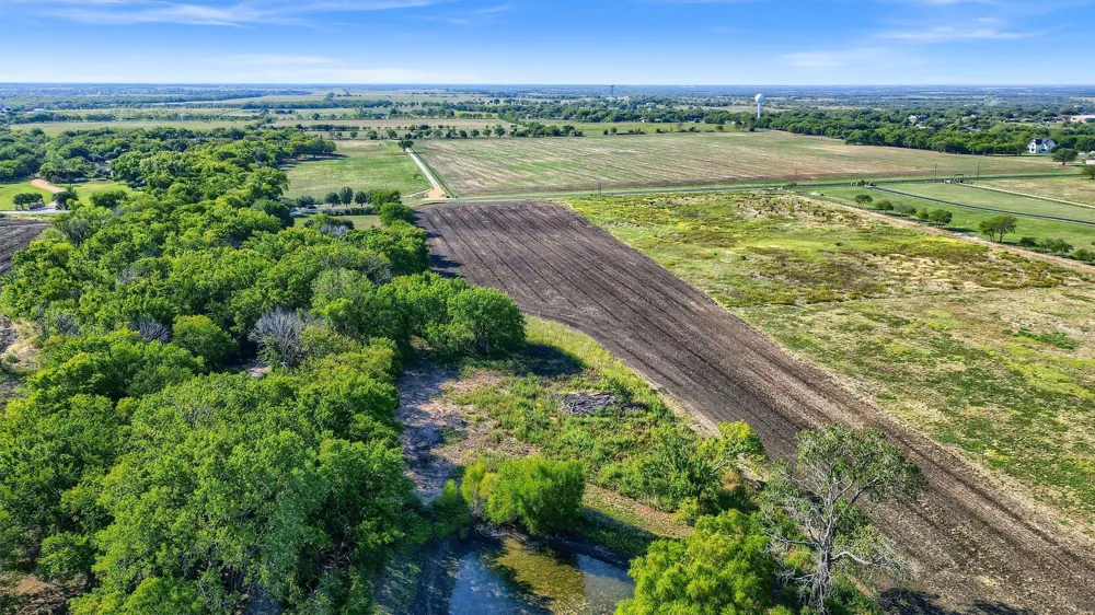229 Pike Road Gunter, TX 75058