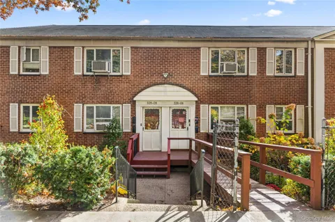 228-08 Stronghurst Avenue #Lower