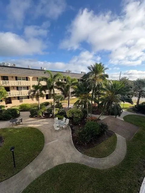 147 BLUFF VIEW DRIVE #303