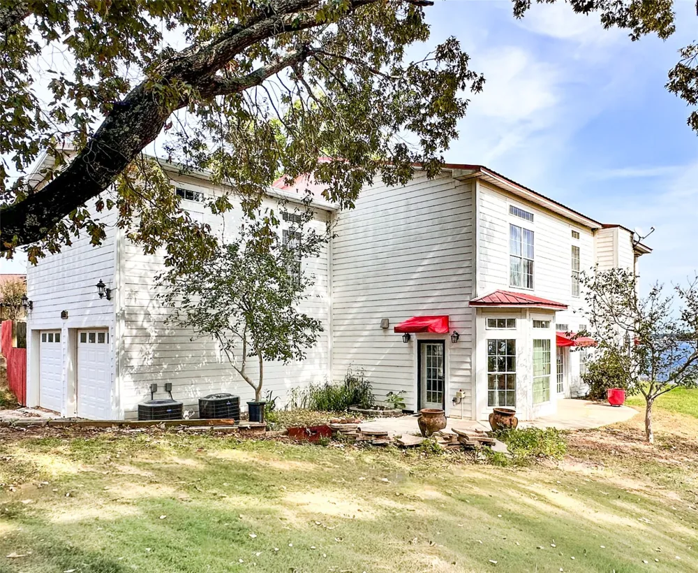 10637 Circle Point Frankston, TX 75763