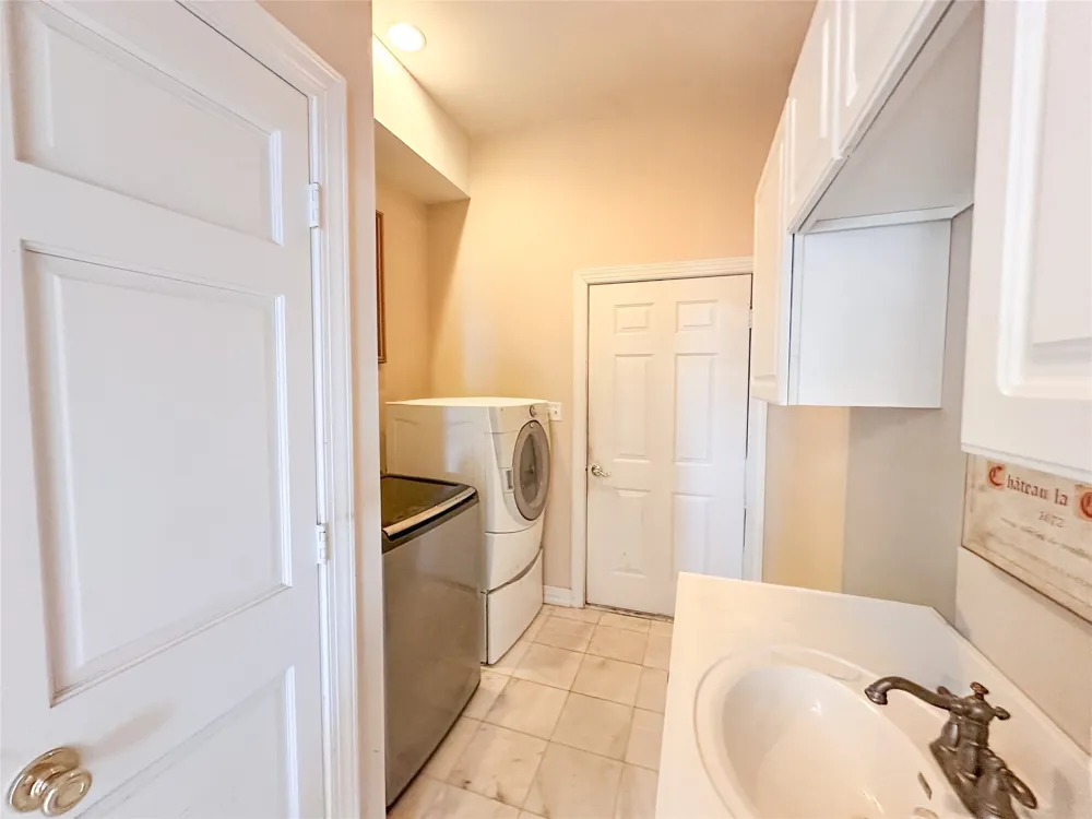 10637 Circle Point Frankston, TX 75763