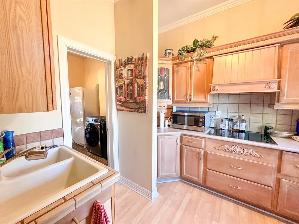 10637 Circle Point Frankston, TX 75763