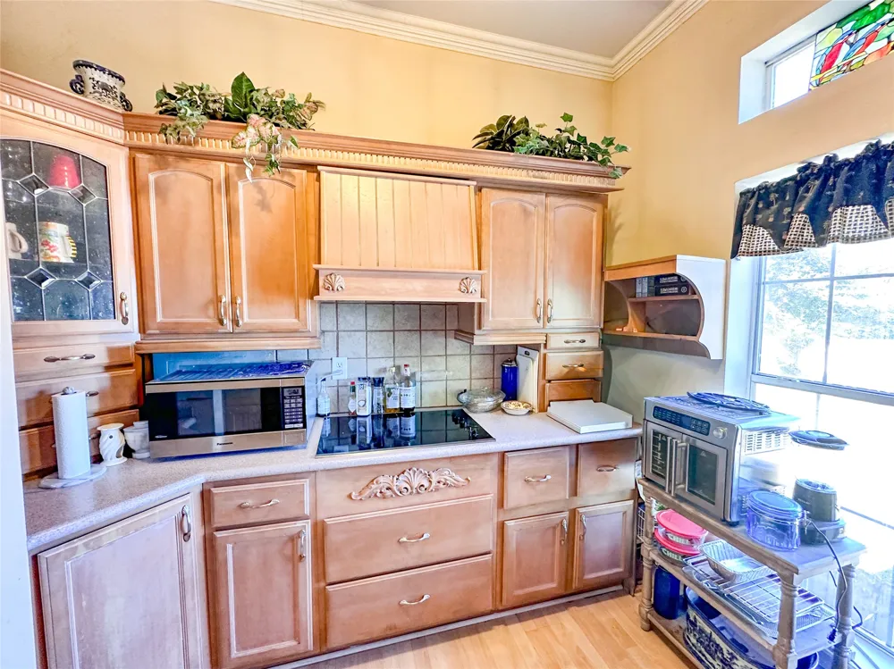 10637 Circle Point Frankston, TX 75763