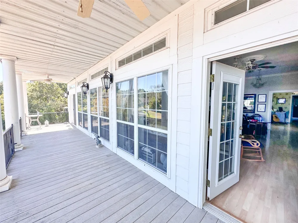 10637 Circle Point Frankston, TX 75763
