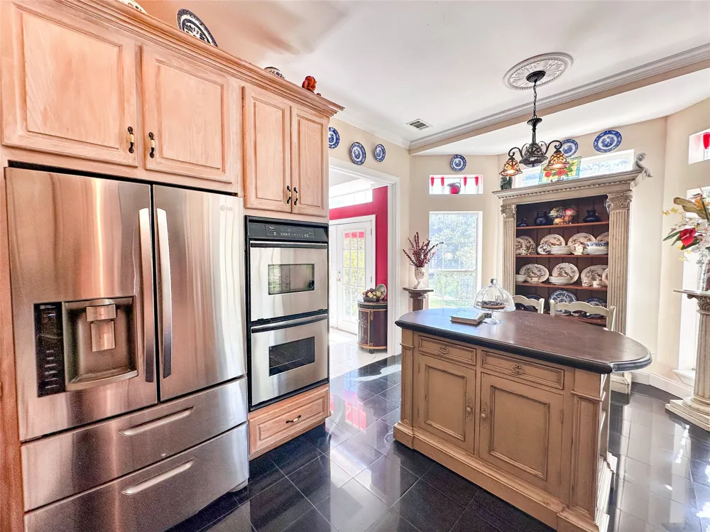 10637 Circle Point Frankston, TX 75763