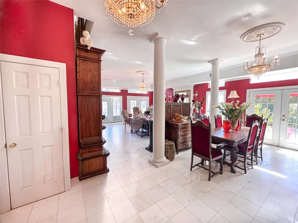 10637 Circle Point Frankston, TX 75763